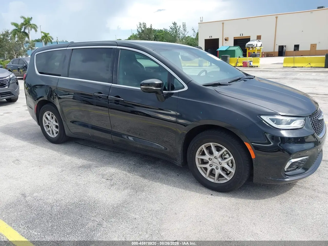 Chrysler Pacifica Select 2025