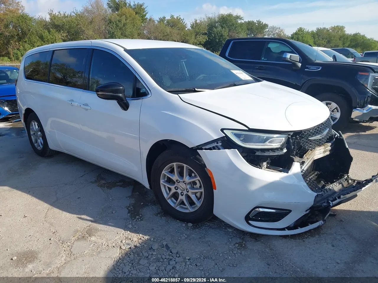 Chrysler Pacifica Select 2025