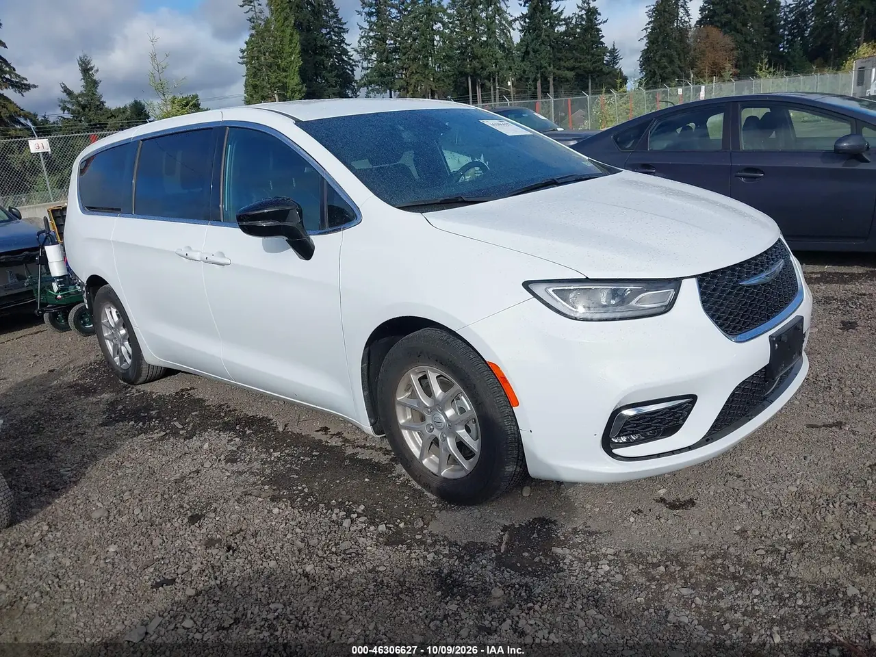 Chrysler Pacifica Select 2026