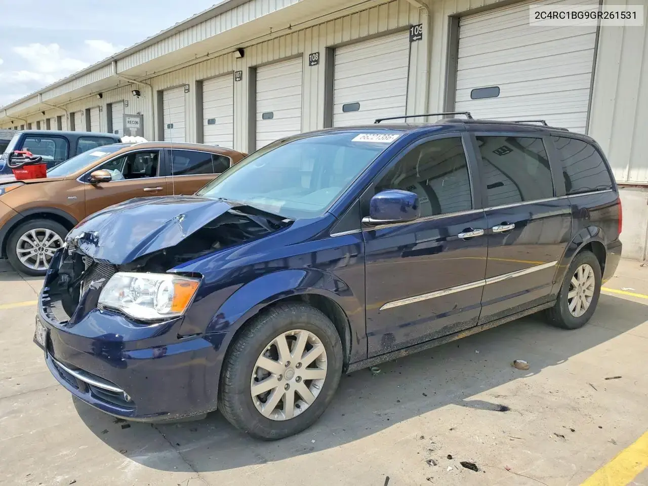 Chrysler Town & Country Touring 2016