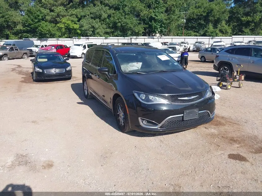 Chrysler Pacifica Touring L 2020
