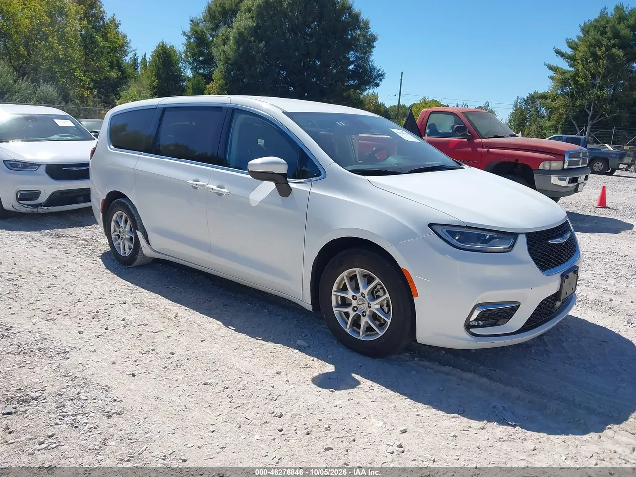 Chrysler Pacifica Touring L 2023