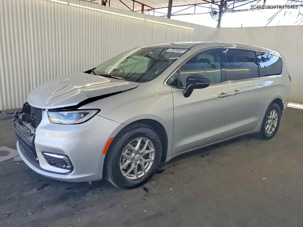 Chrysler Pacifica Select 2026
