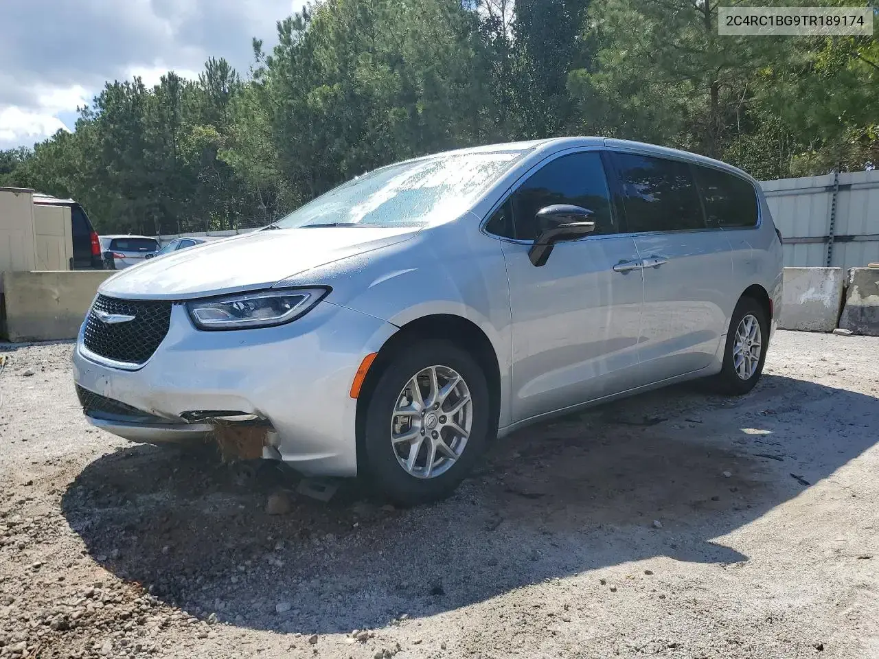 Chrysler Pacifica Select 2026