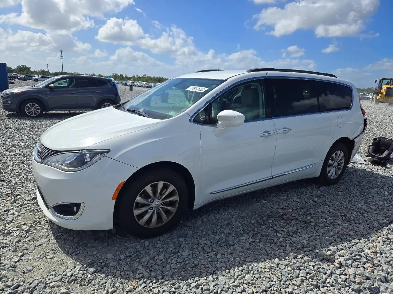 Chrysler Pacifica Touring L 2017