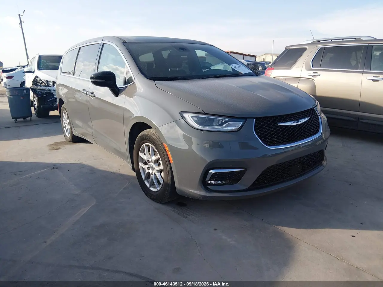 Chrysler Pacifica Select 2025