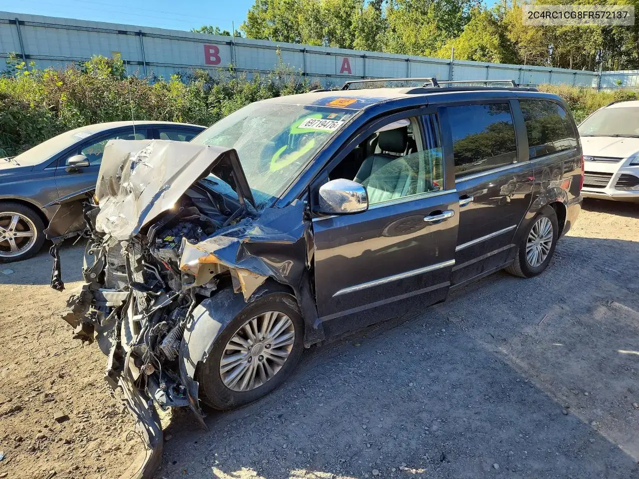 Chrysler Town & Country Touring L 2015
