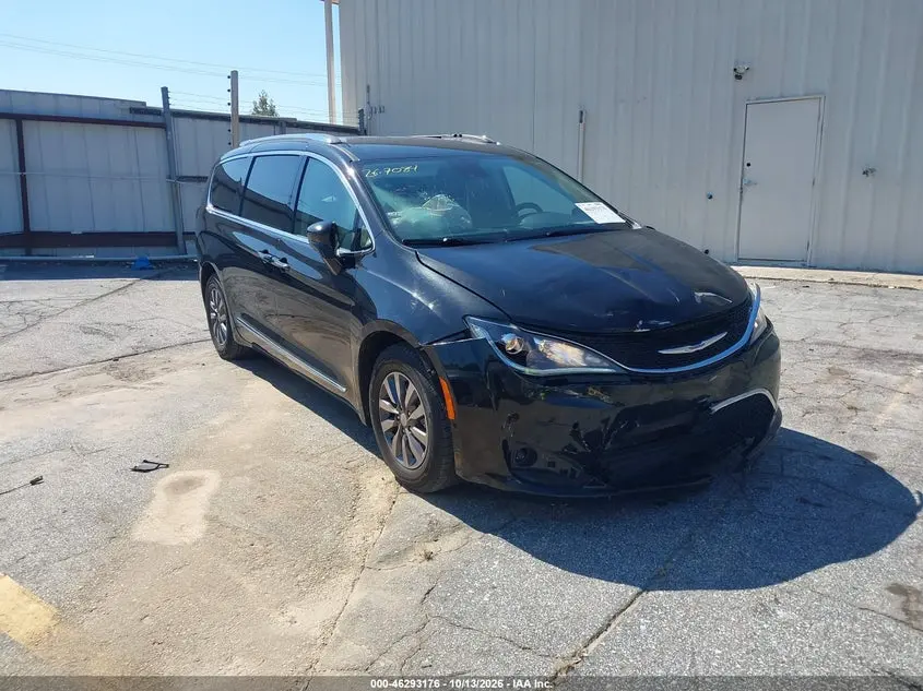 Chrysler Pacifica Touring L Plus 2019