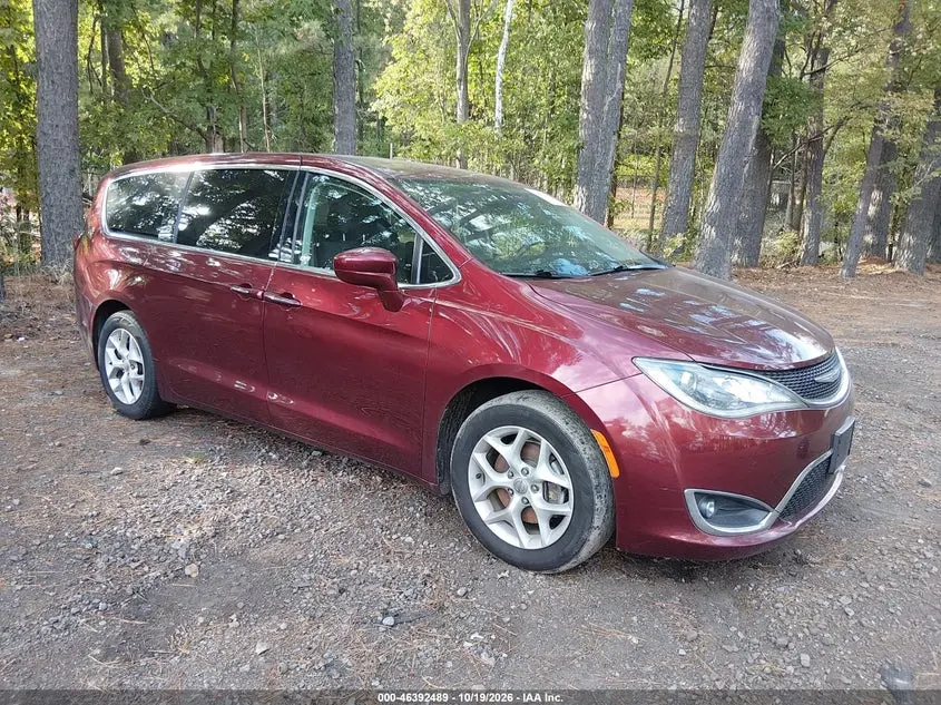 Chrysler Pacifica Touring Plus 2018