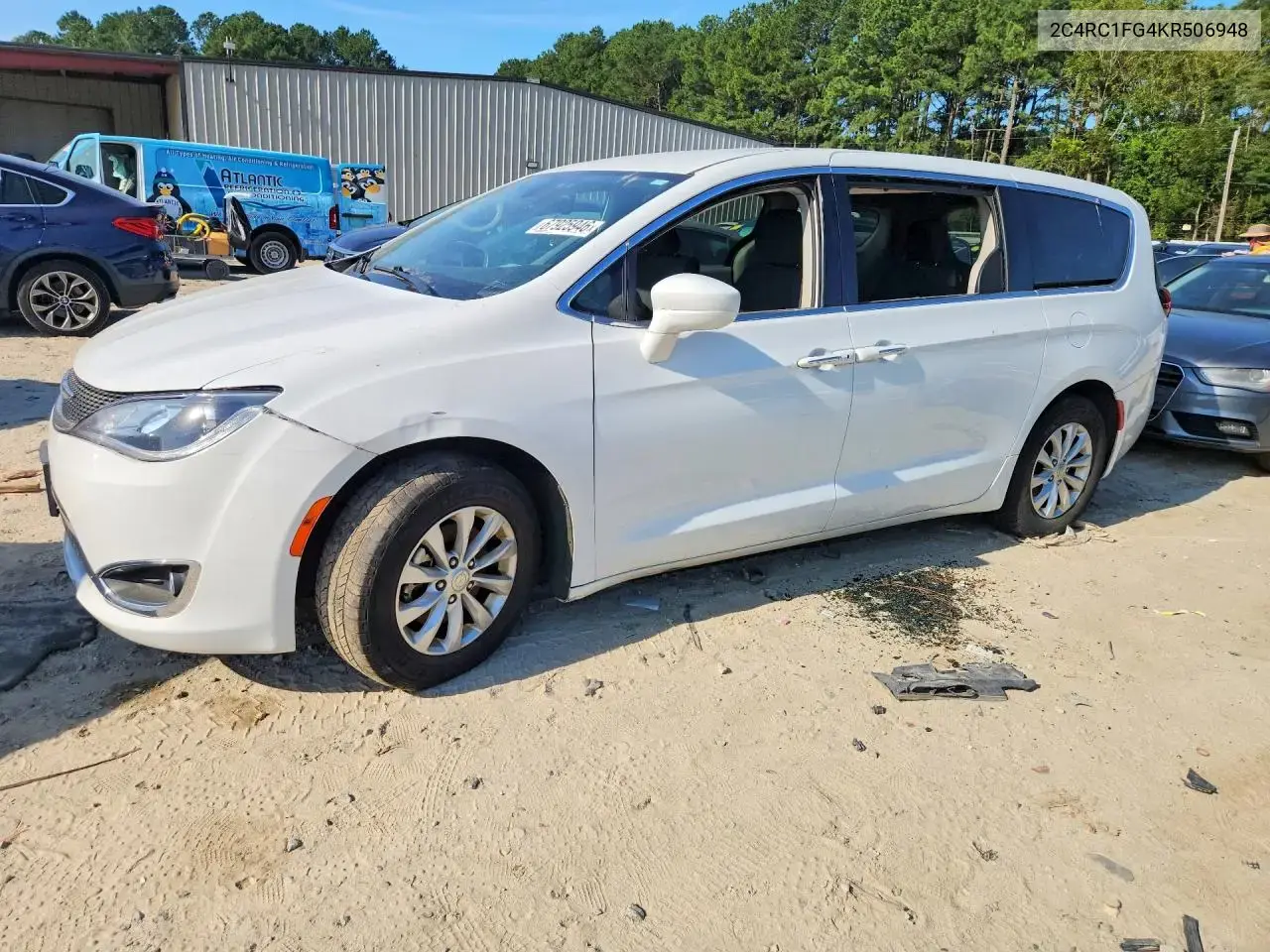 Chrysler Pacifica Touring Plus 2019