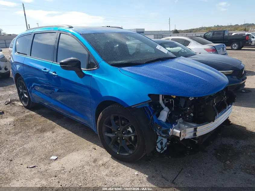 Chrysler Pacifica 2027