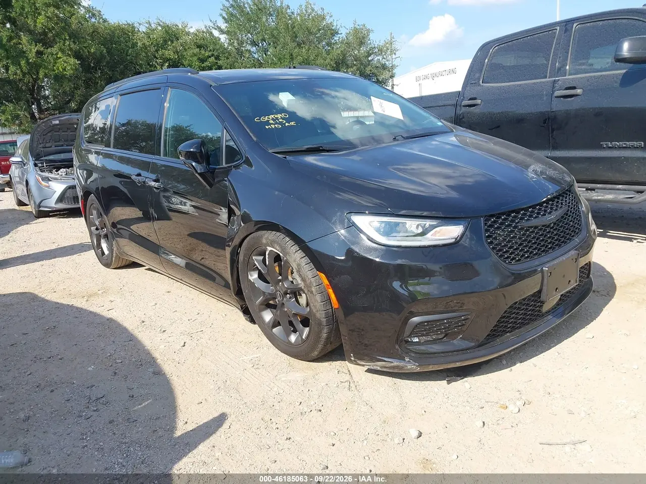 Chrysler Pacifica Limited 2025