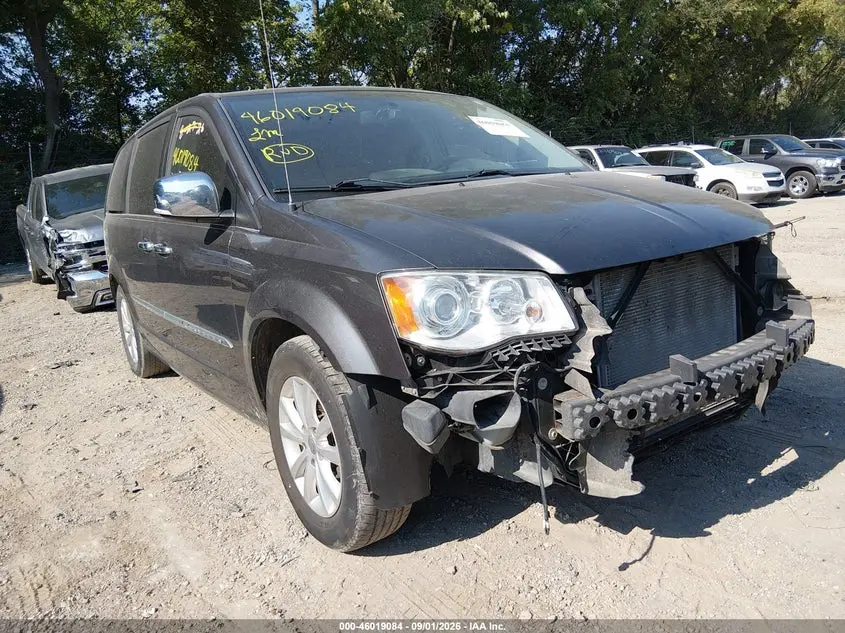 Chrysler Town & Country Limited Platinum 2016