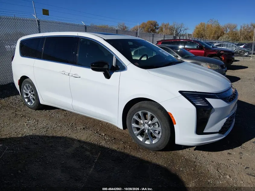 Chrysler Pacifica 2027
