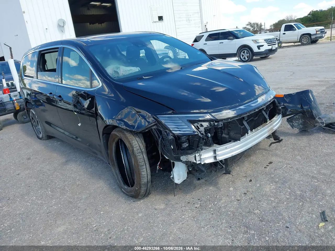 Chrysler Pacifica 2027