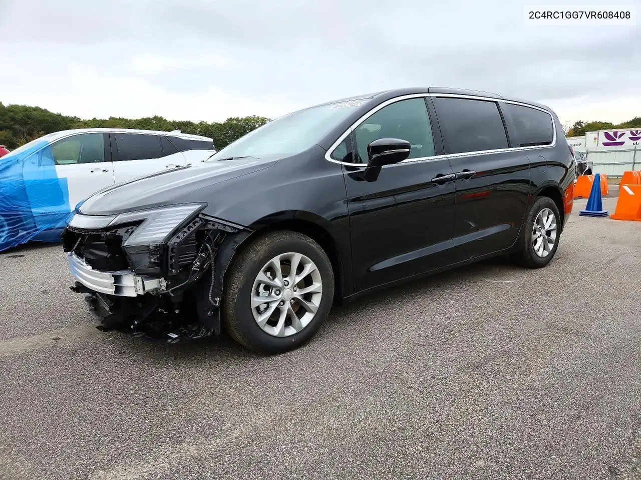 Chrysler Pacifica Limited 2027