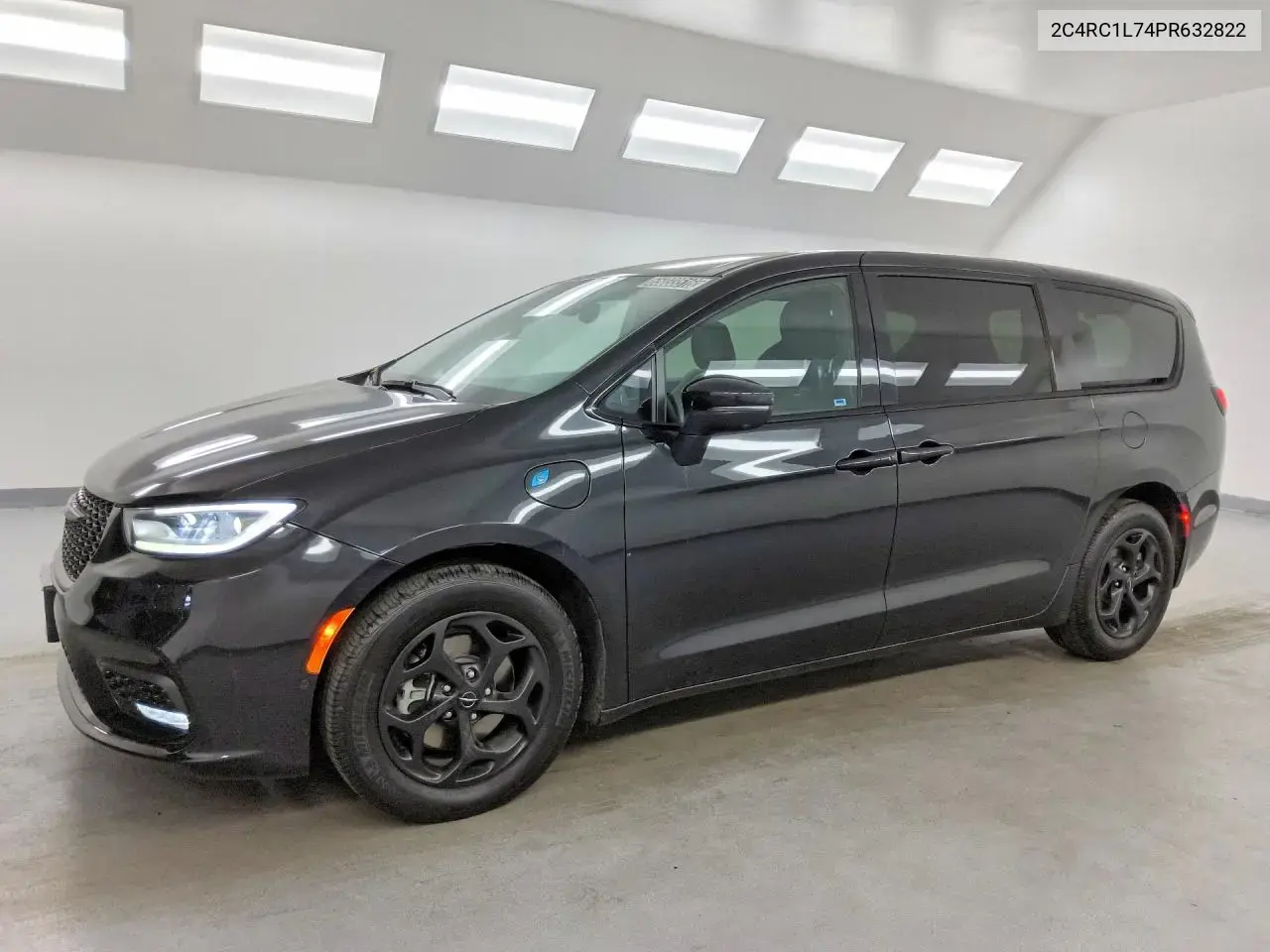 Chrysler Pacifica Hybrid Touring L 2023