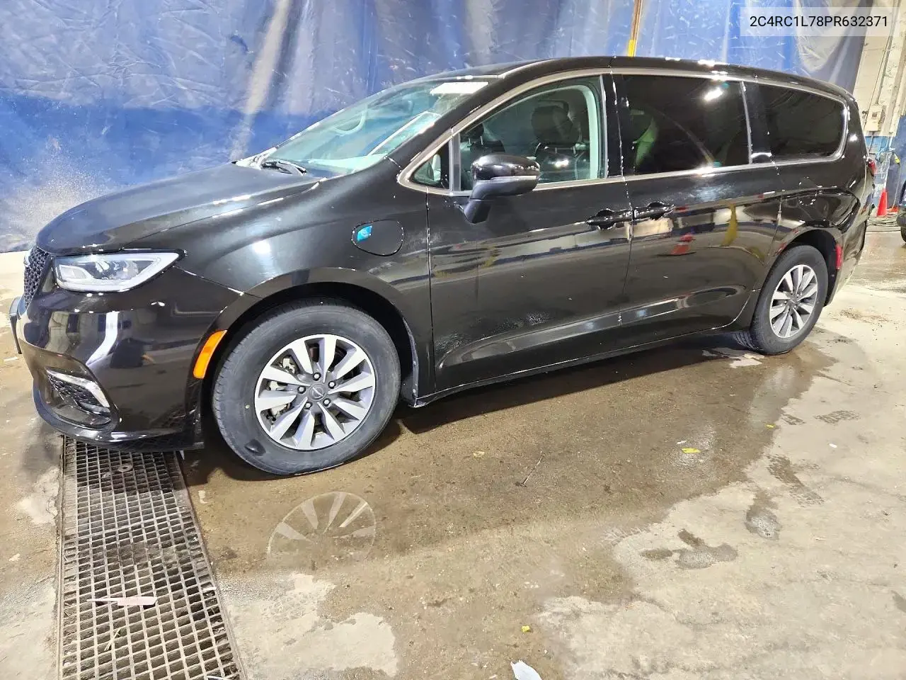 Chrysler Pacifica Hybrid Touring L 2023