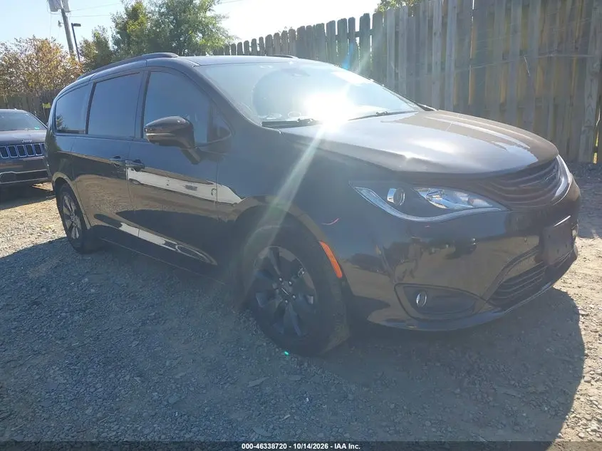 Chrysler Pacifica Hybrid Limited 2019