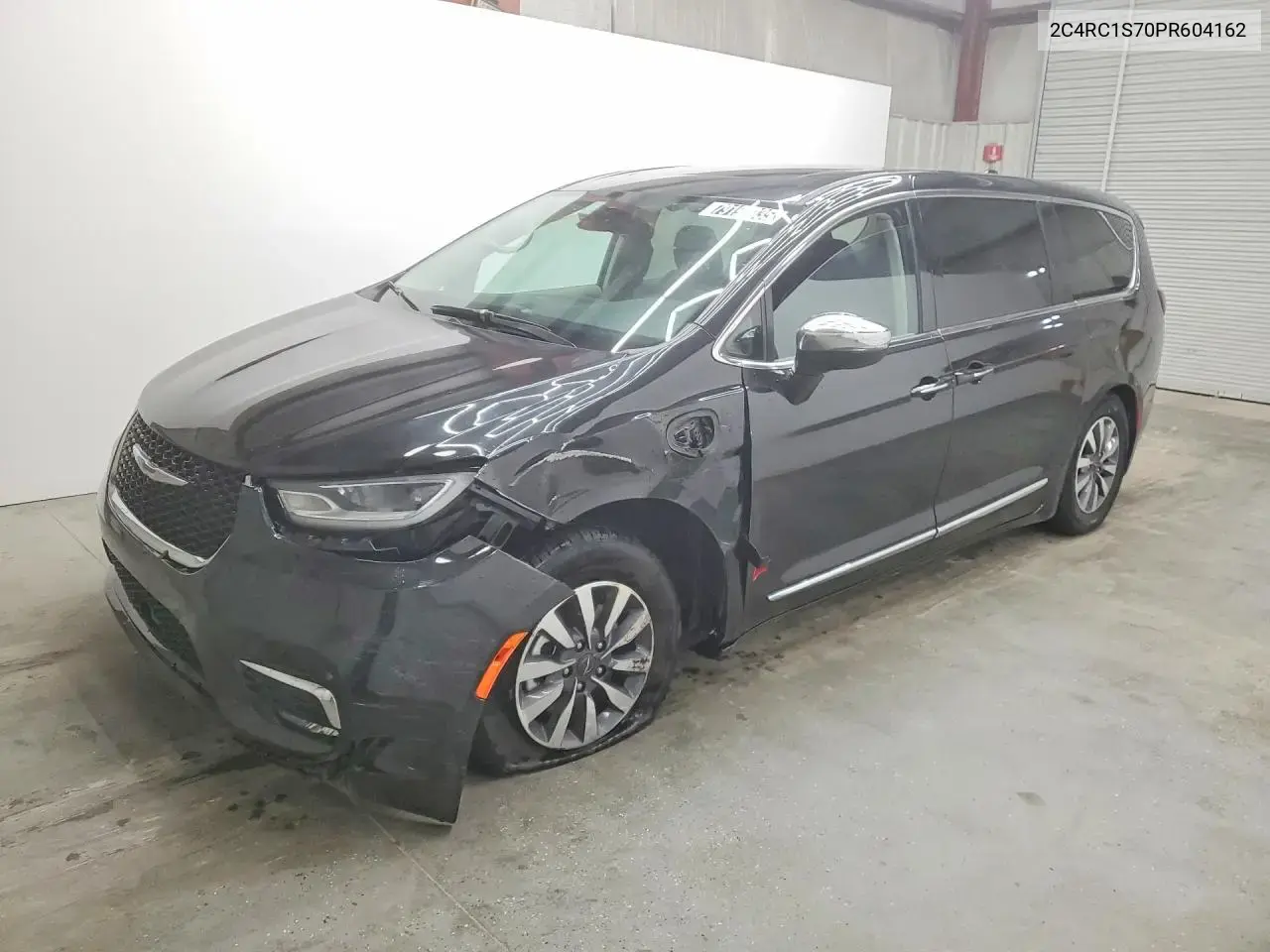Chrysler Pacifica Hybrid Limited 2023