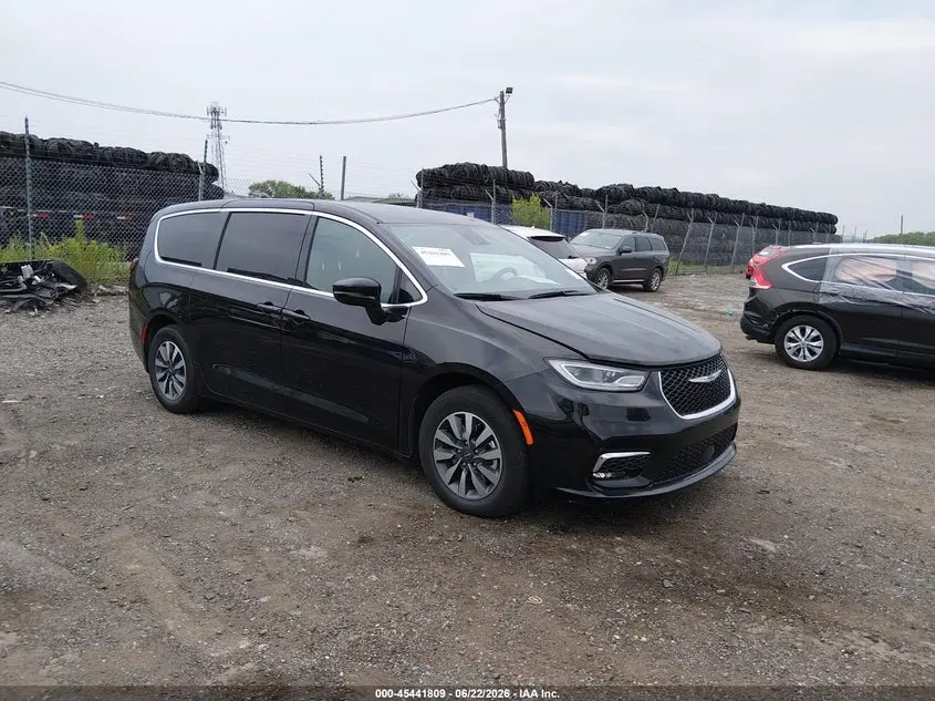 Chrysler Pacifica Hybrid Select 2025