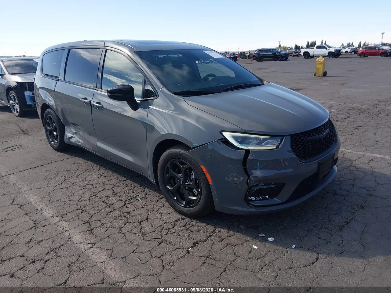 Chrysler Pacifica Hybrid Limited 2023