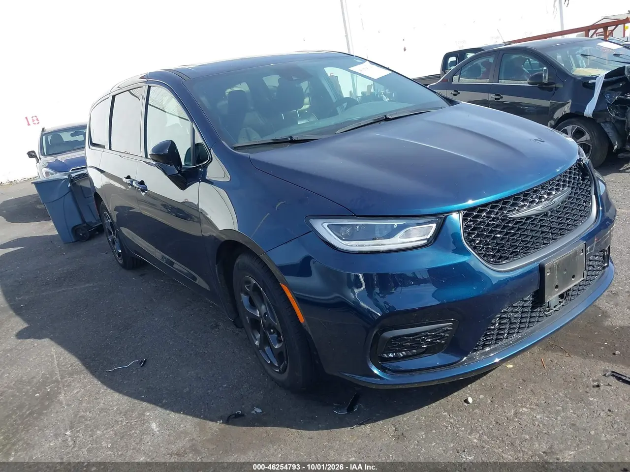 Chrysler Pacifica Hybrid Limited 2023
