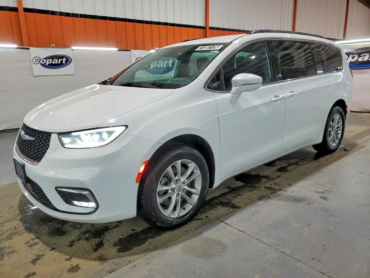 Chrysler Pacifica Touring 2022