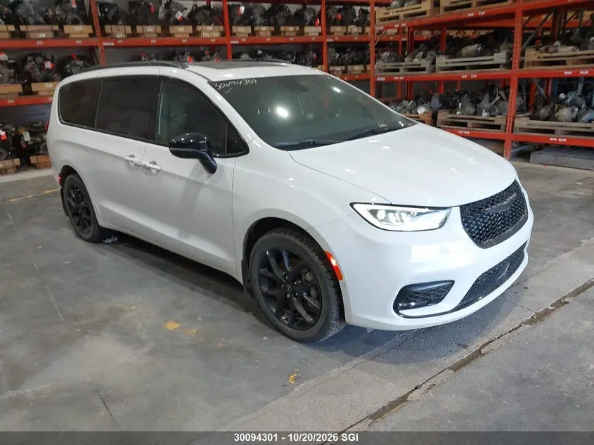 Chrysler Pacifica Limited 2025
