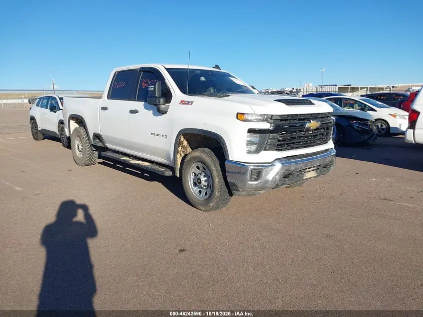Chevrolet Silverado 2500Hd 4Wd Standard Bed Work Truck 2024