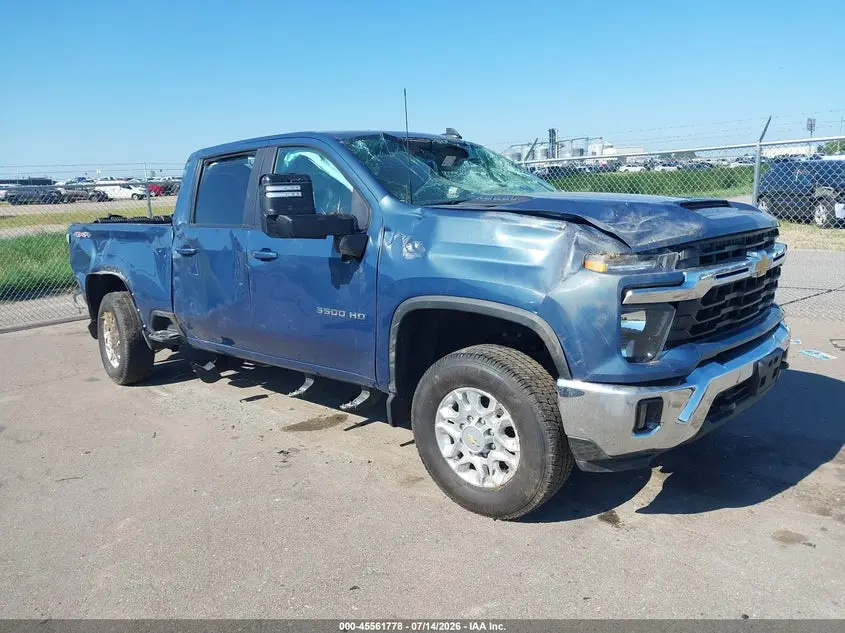 Chevrolet Silverado 3500Hd 4Wd Standard Bed Lt 2025