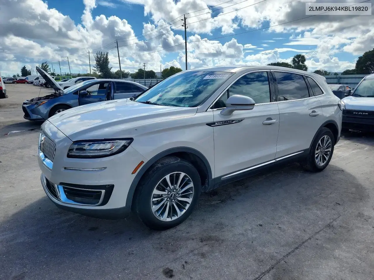 Lincoln Nautilus Select 2019