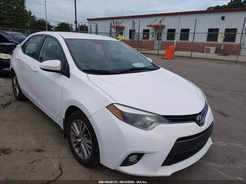 Toyota Corolla Le Plus 2015