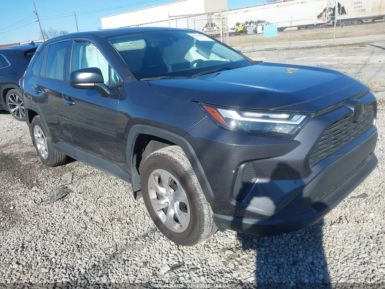 Toyota Rav4 Le 2024