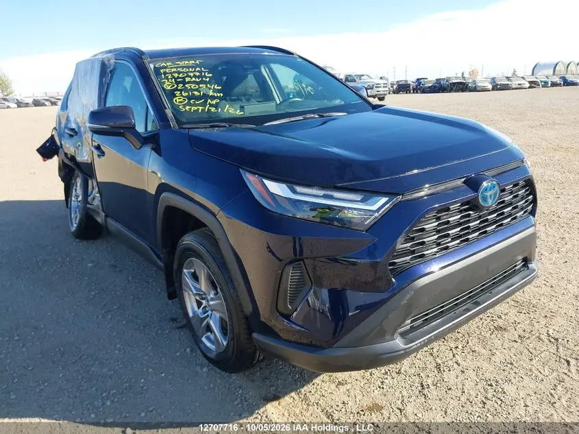 Toyota Rav4 Xle/Woodland Edition 2024