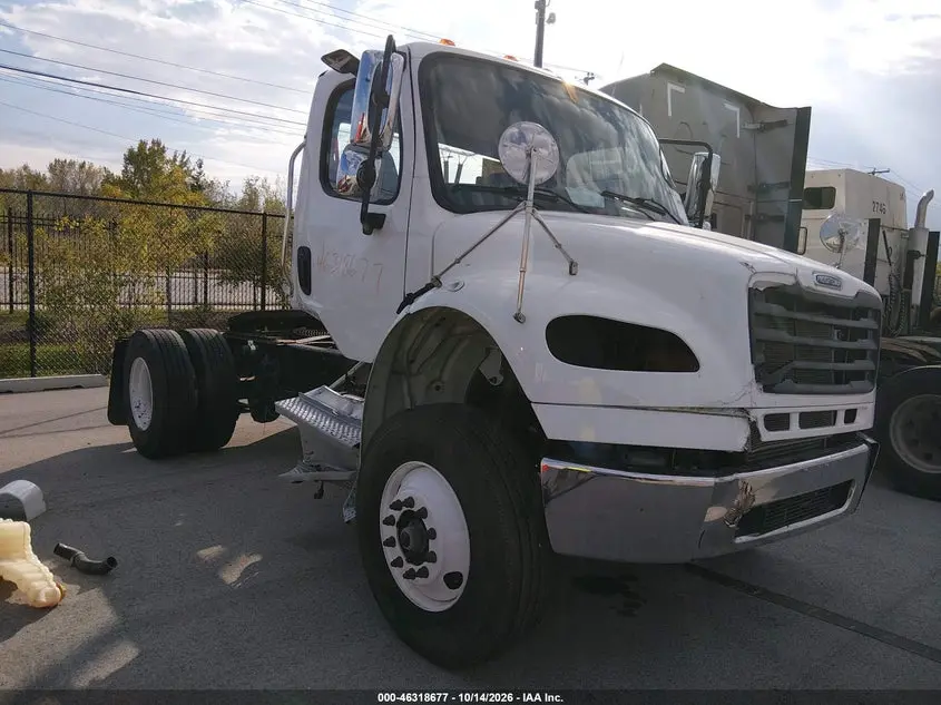 Freightliner M2 106 2025