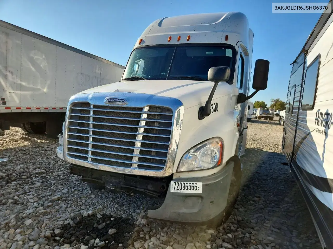 Freightliner Cascadia 125 Semi Truck 2018