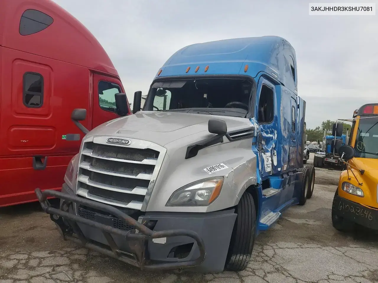 Freightliner Cascadia 126 Semi Truck 2019