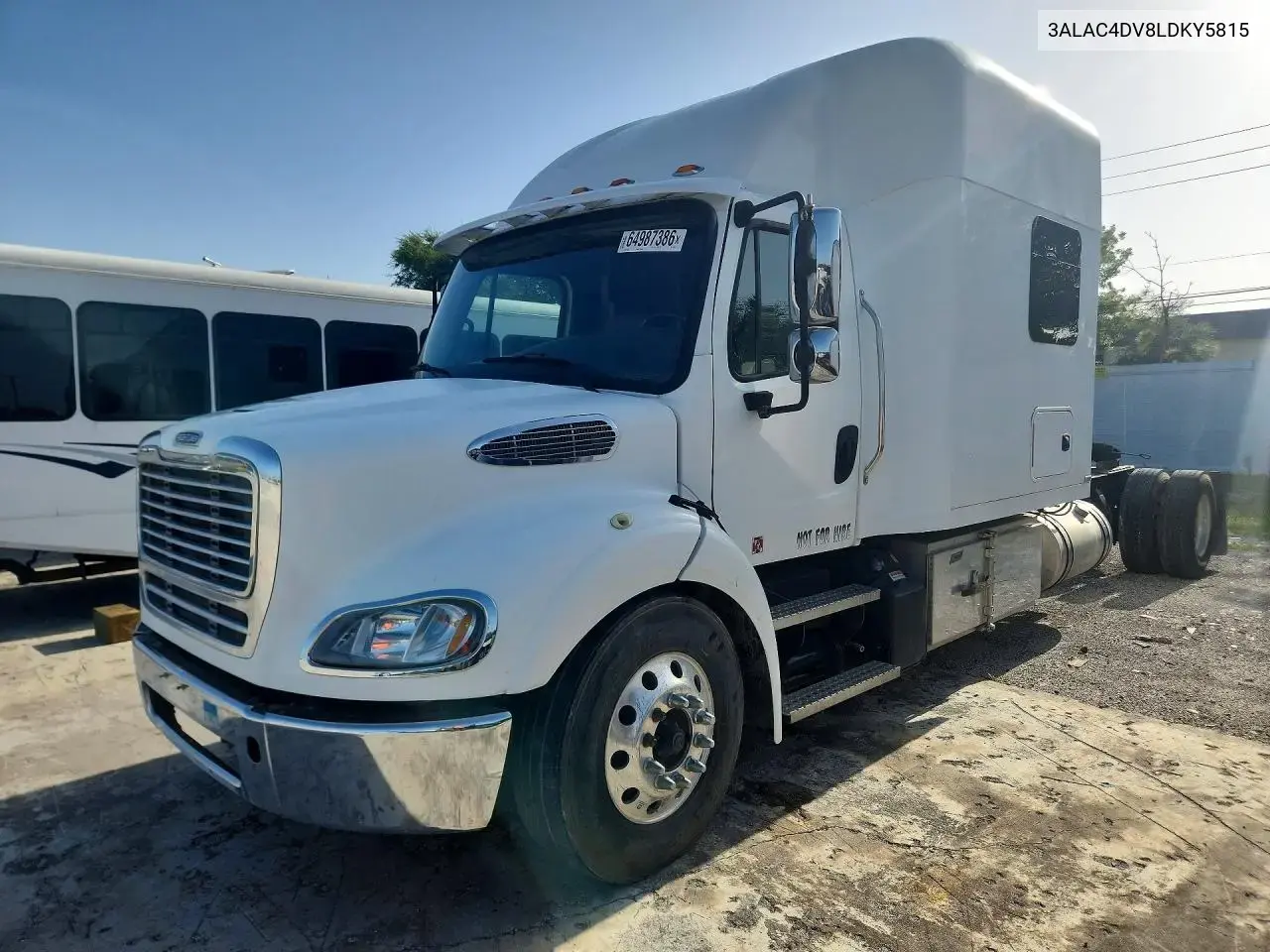 Freightliner M2 112 Med 2020