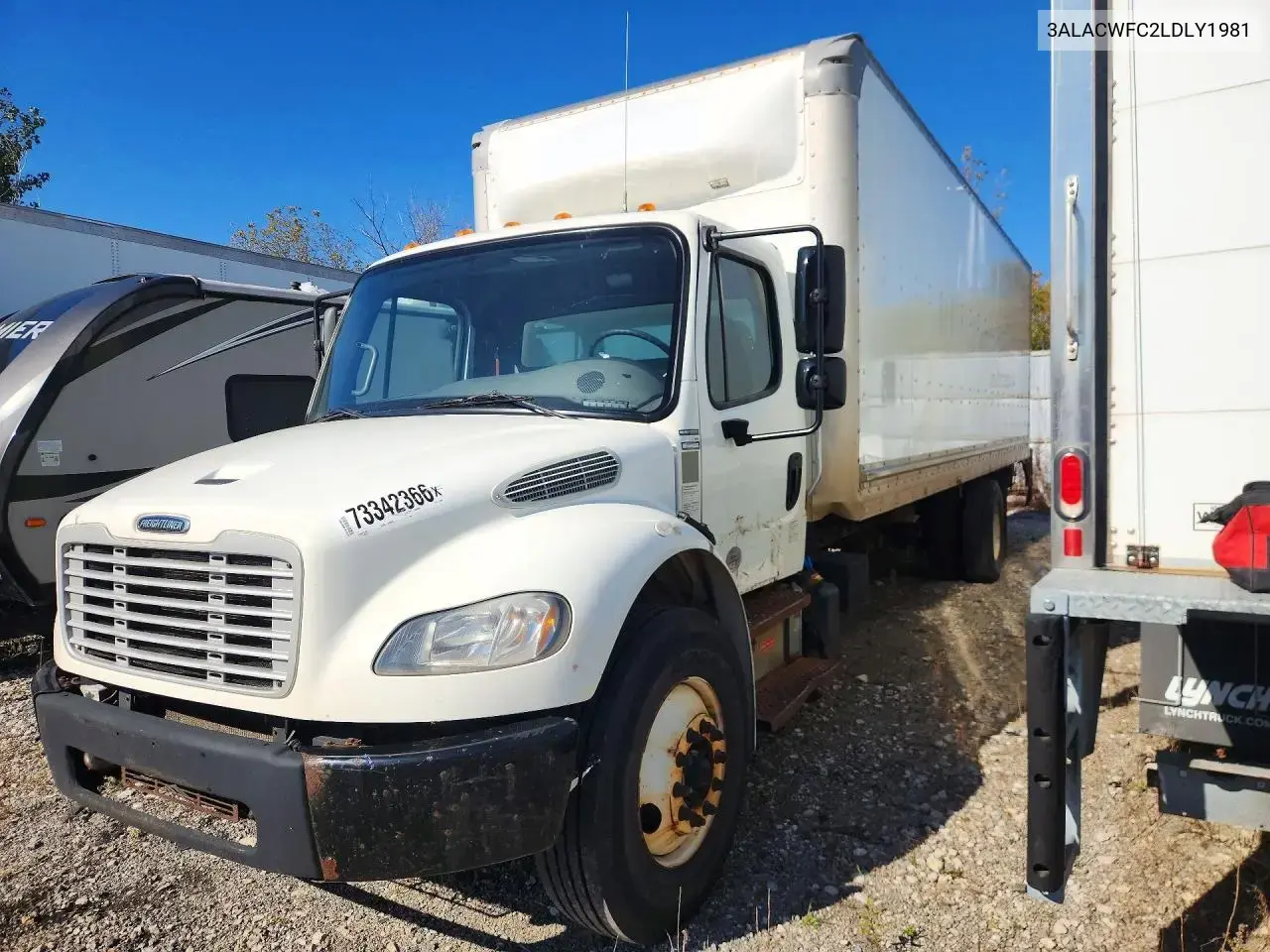 Freightliner Business Class M2 Box Truck 2020