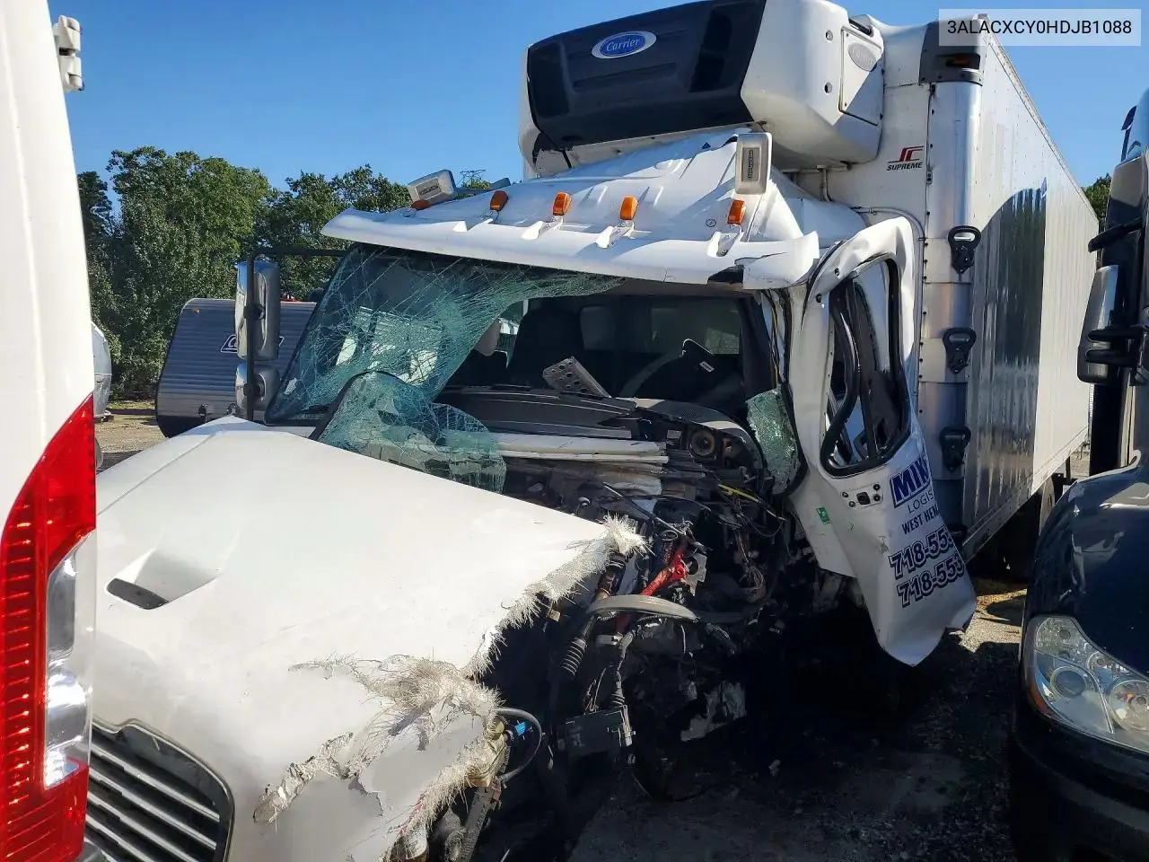 Freightliner M2 106 Medium Duty 2017