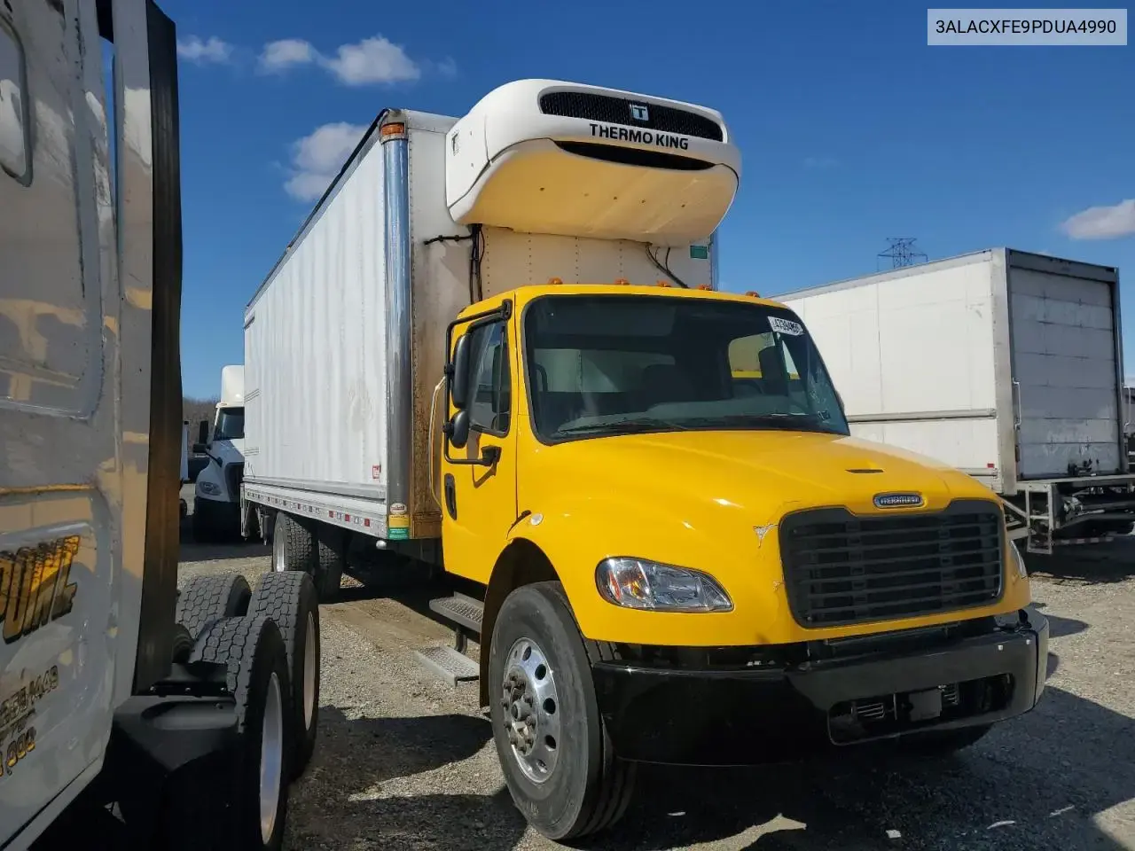 Freightliner M2 106 Refrigerated Truck 2023