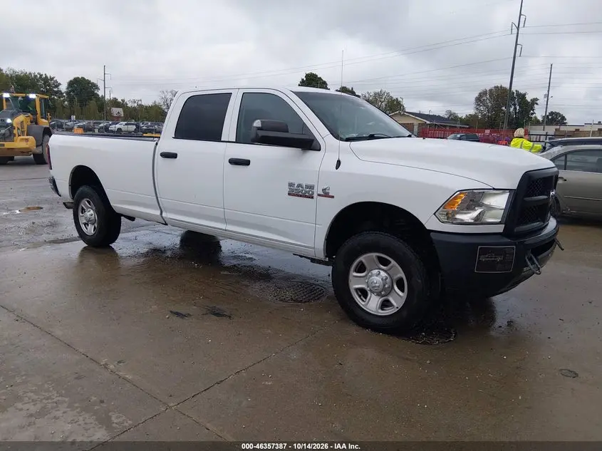 Ram 3500 Tradesman 4X4 8' Box 2017