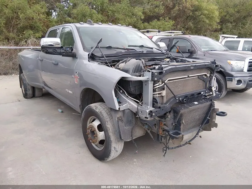 Ram 3500 Tradesman 4X4 8' Box 2020