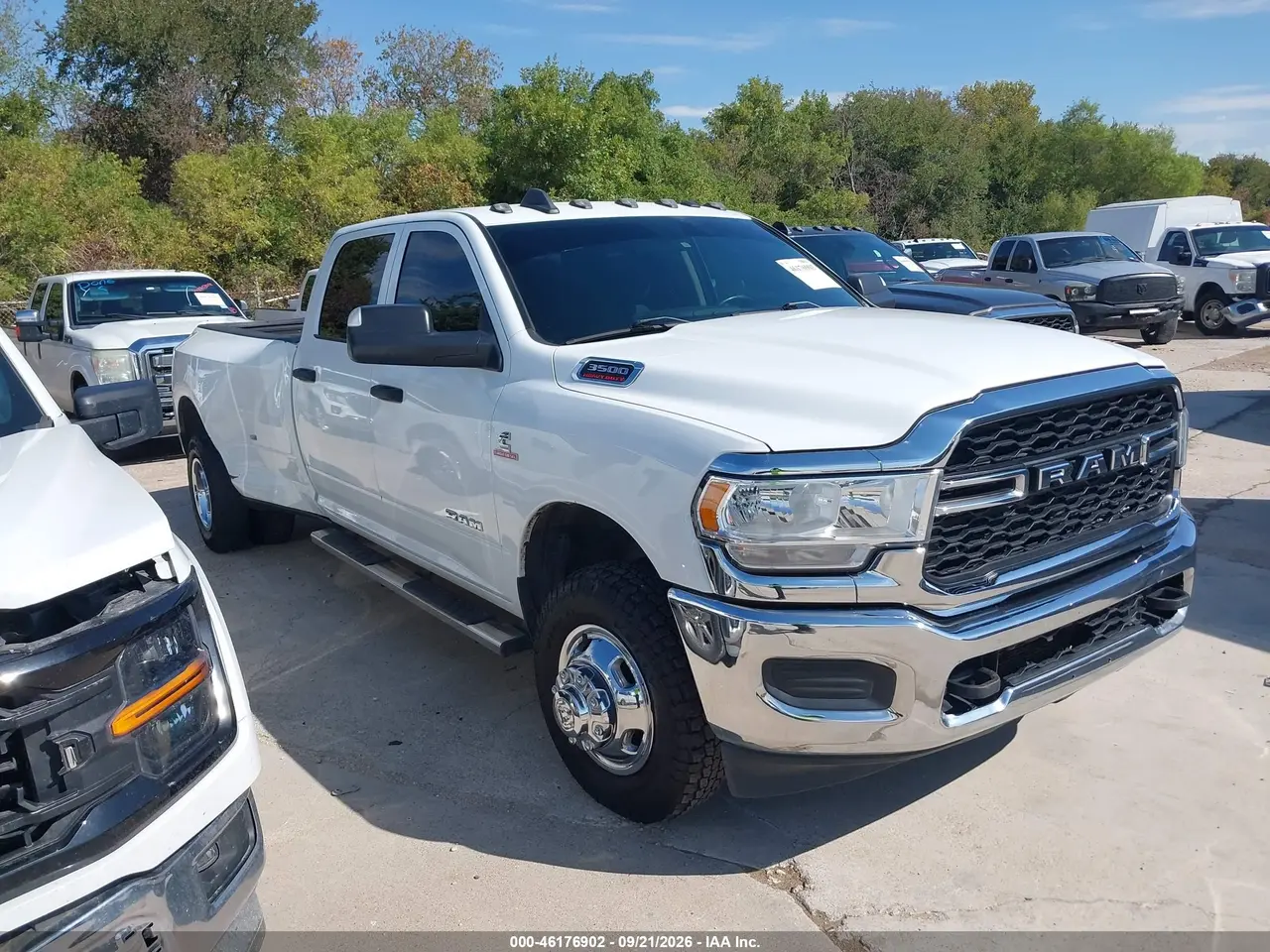 Ram 3500 Tradesman 4X4 8' Box 2020