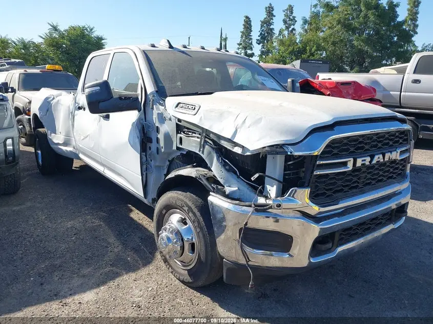 Ram 3500 Tradesman 4X4 8' Box 2024