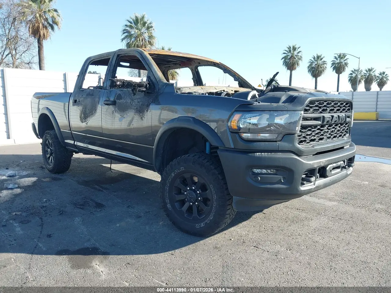 Ram 2500 Tradesman 4X4 6'4 Box 2024
