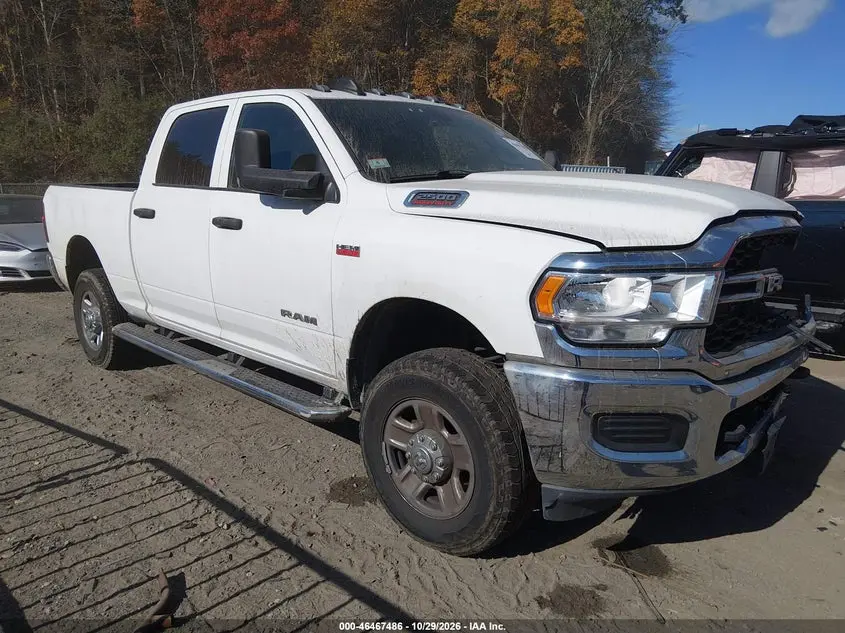 Ram 2500 Tradesman 4X4 6'4 Box 2022