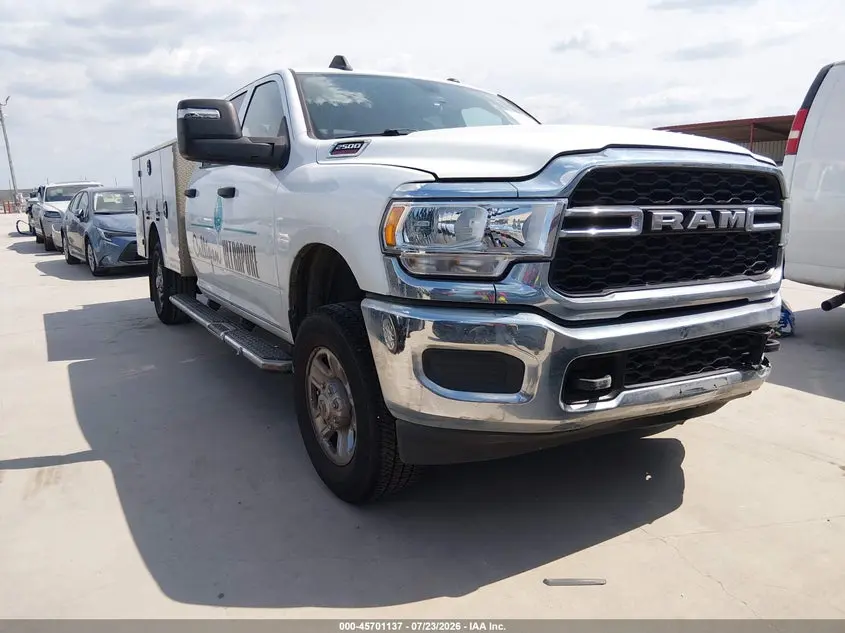 Ram 2500 Tradesman 4X4 8' Box 2023