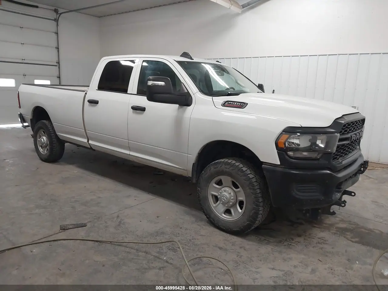 Ram 2500 Tradesman 4X4 8' Box 2024
